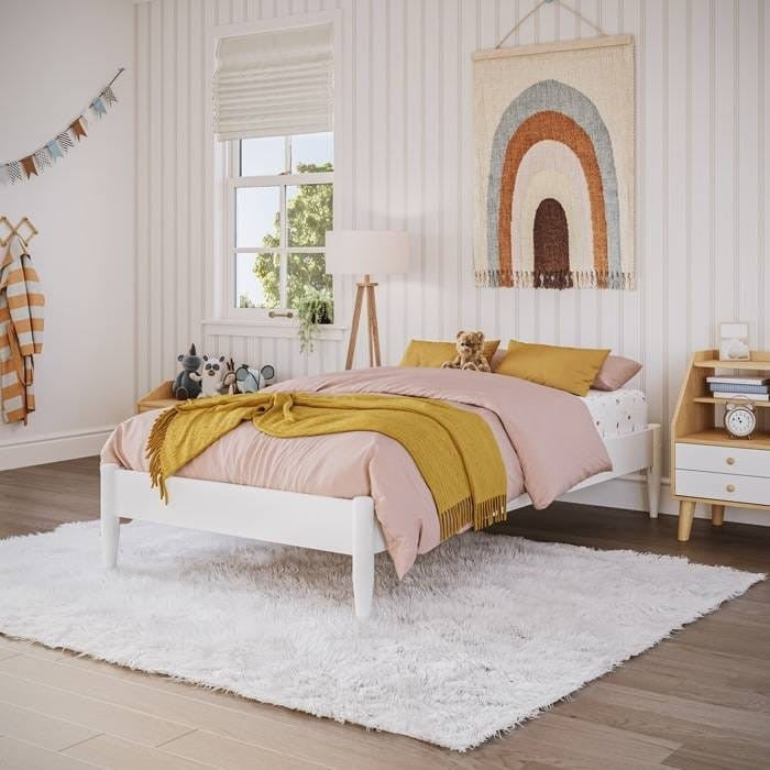 Twin Size Solid Hardwood Victorian Style White Platform Bed